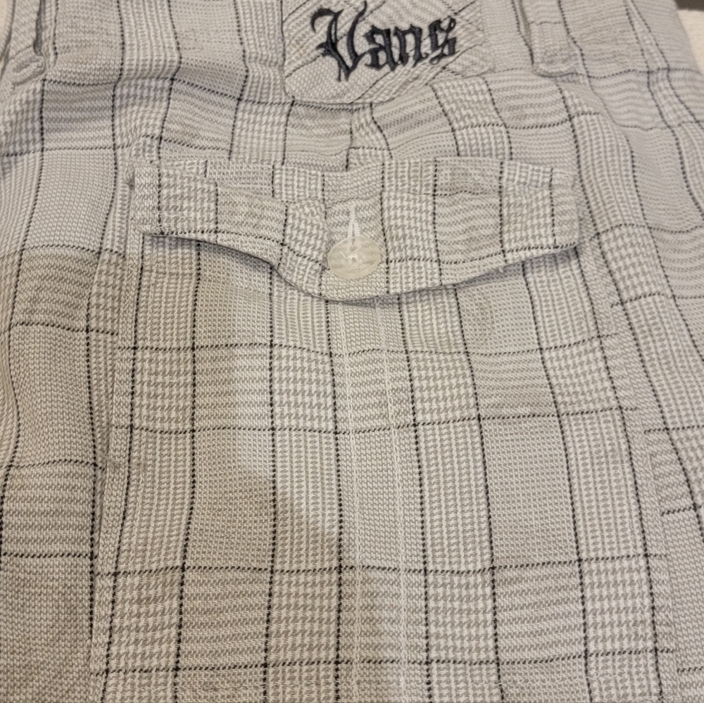 Van's Paisley Grey Skater Shorts  100% cotton S 36